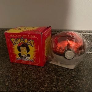 Pokémon gold platted poke ball with authenticity card - unopened